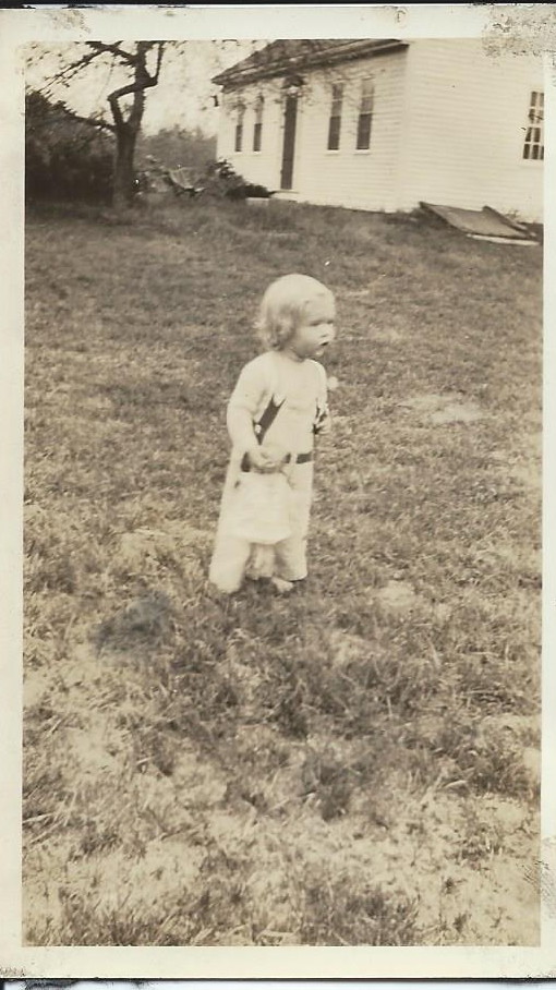 Ann_at_Cousin_Peggy's_house_with_broken_dol trimmedl