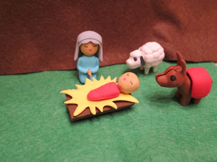 mary and babt jesus this one.2jpg.jpg