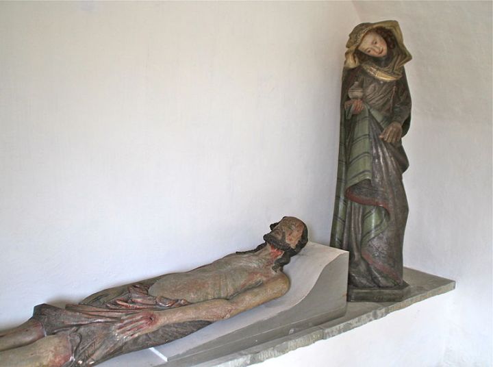 800px-domat_sogn_gion_beinhaus_figur3